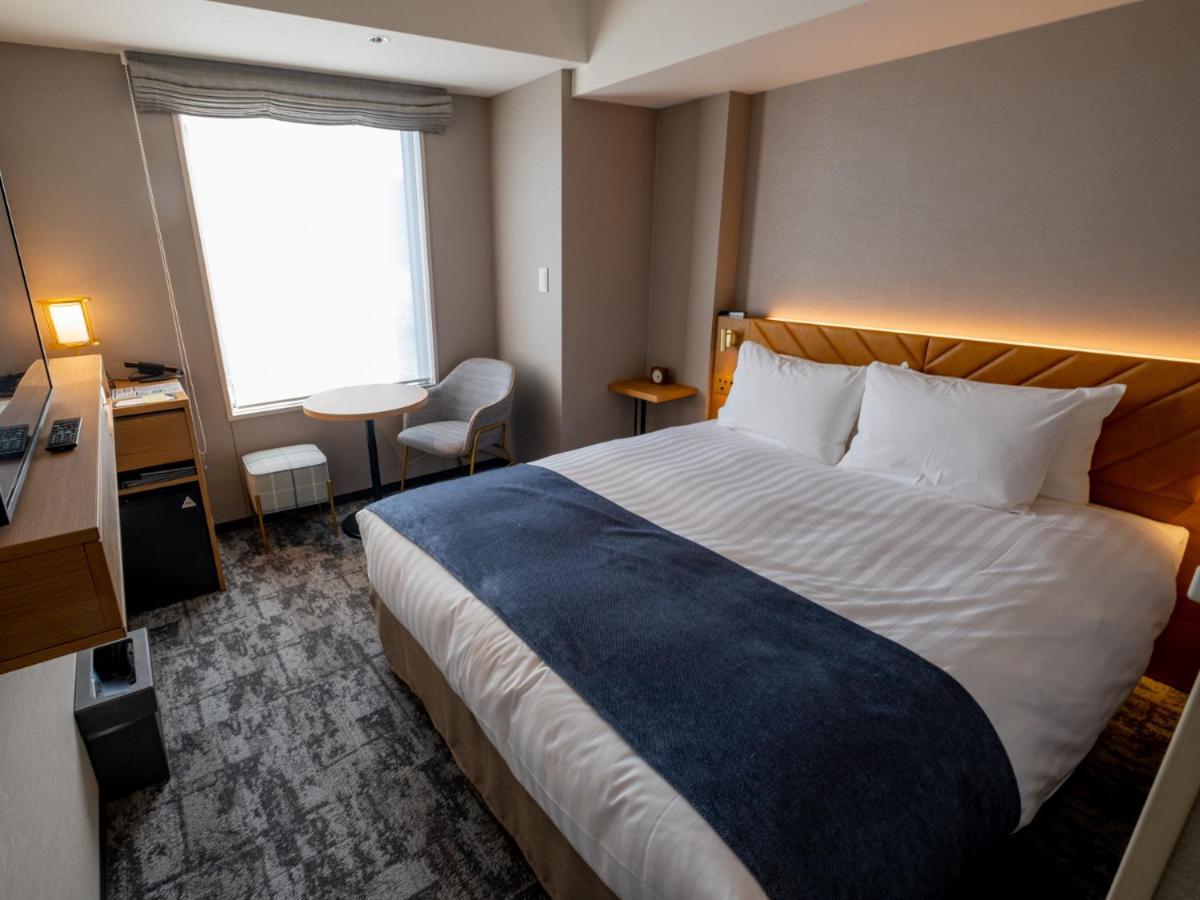 Tokyu Asaichi Akarinoyu 3*